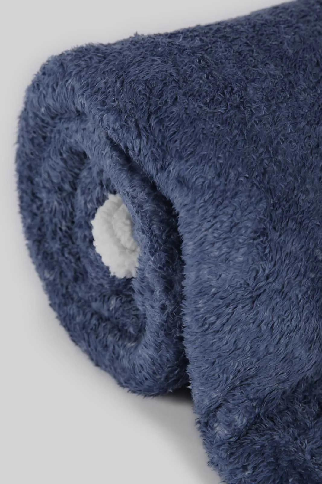 Blue And Ivory Reversible Fur Blanket (Double Size)