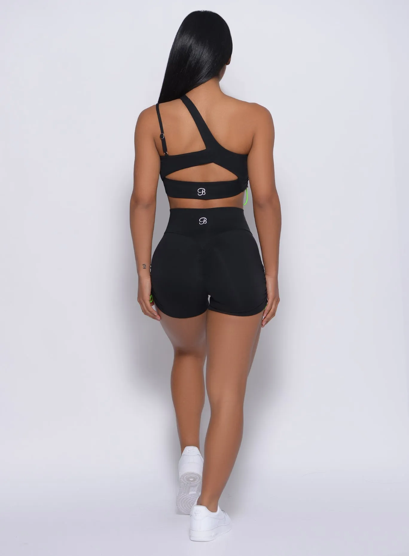 Contour Toggle Shorts