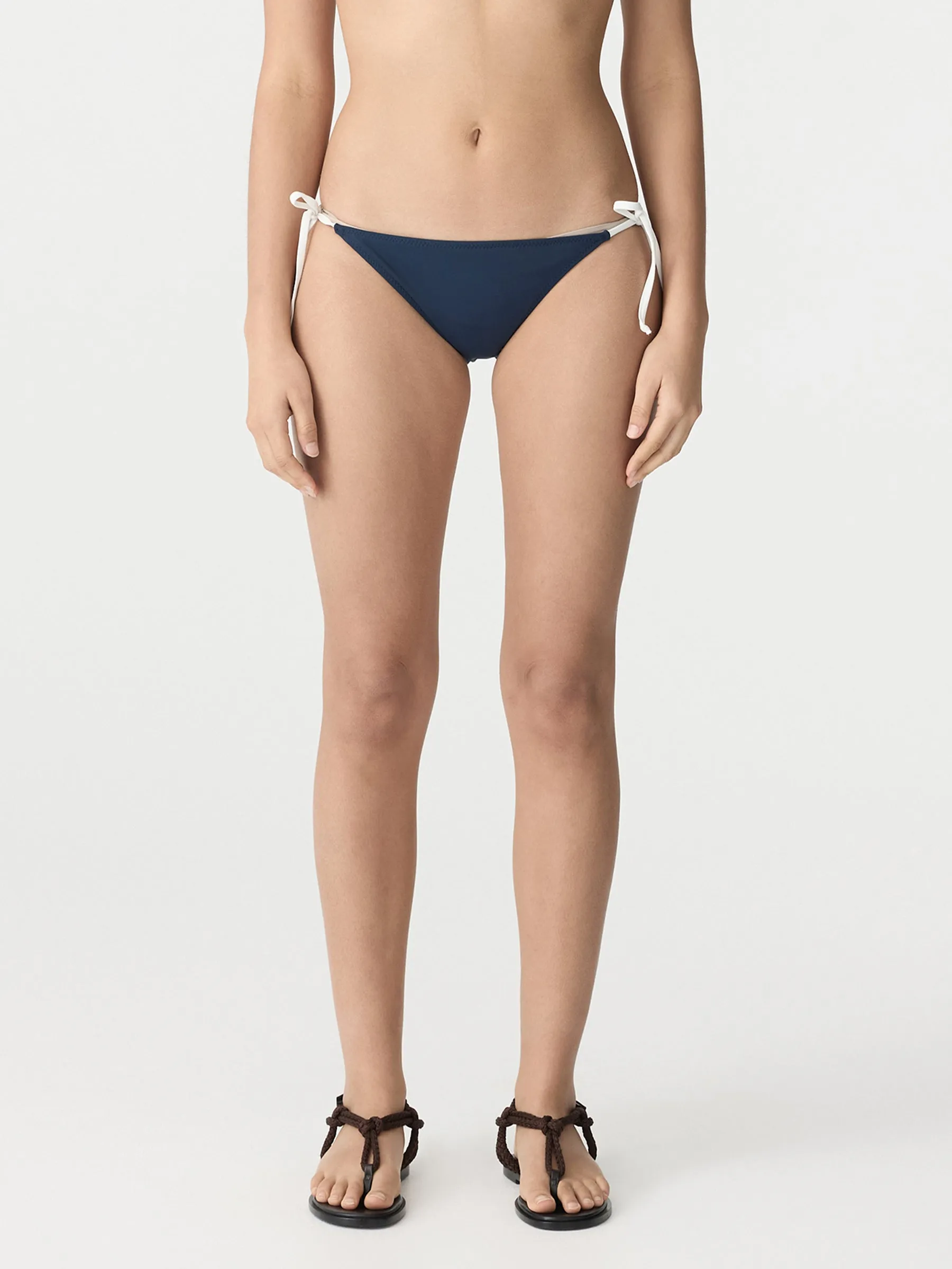 contrast tie bikini bottom