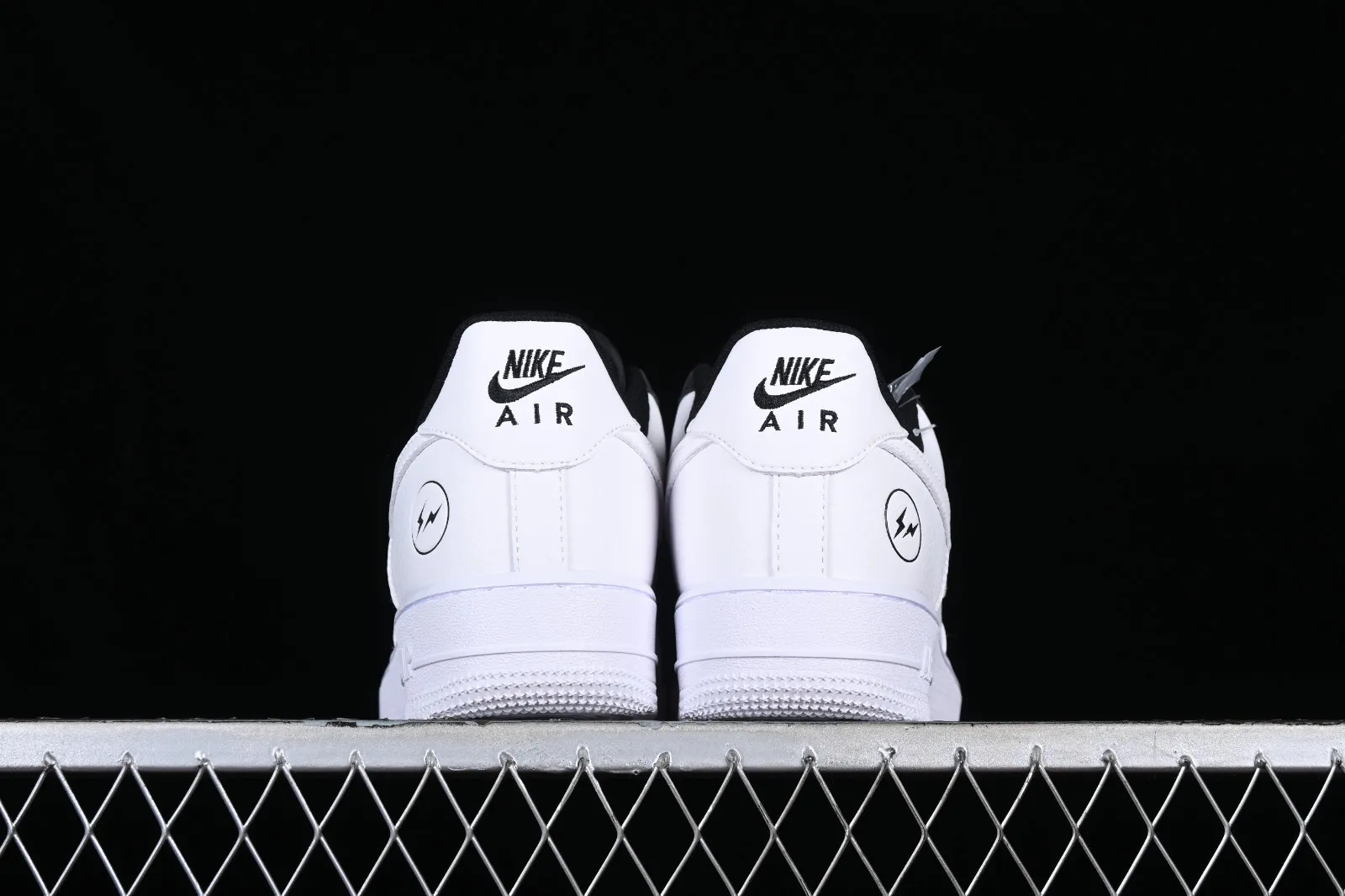 Fragment design x Nike Air Force 1 Low White Black TT0801-601