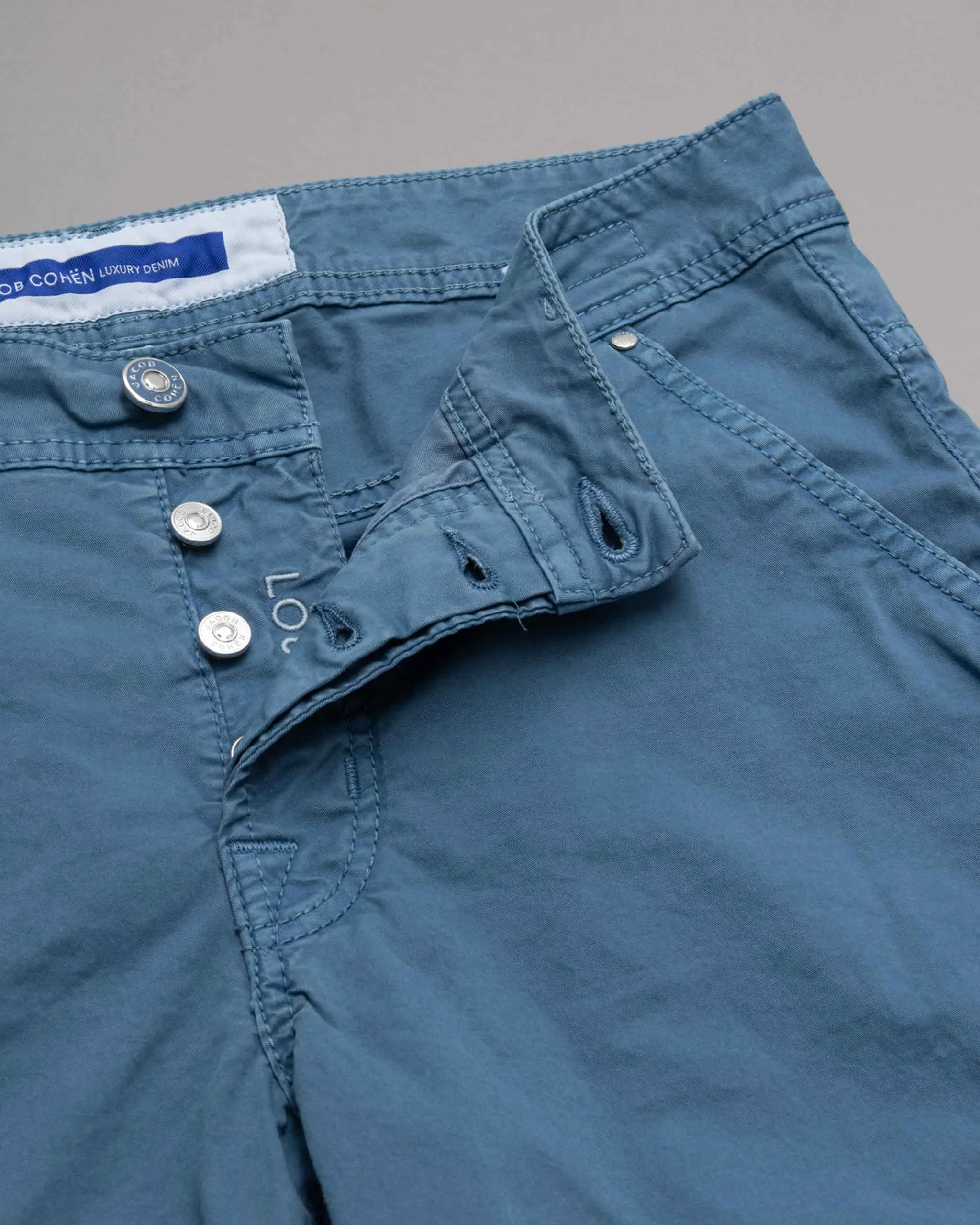 JACOB COHEN Bermuda Shorts