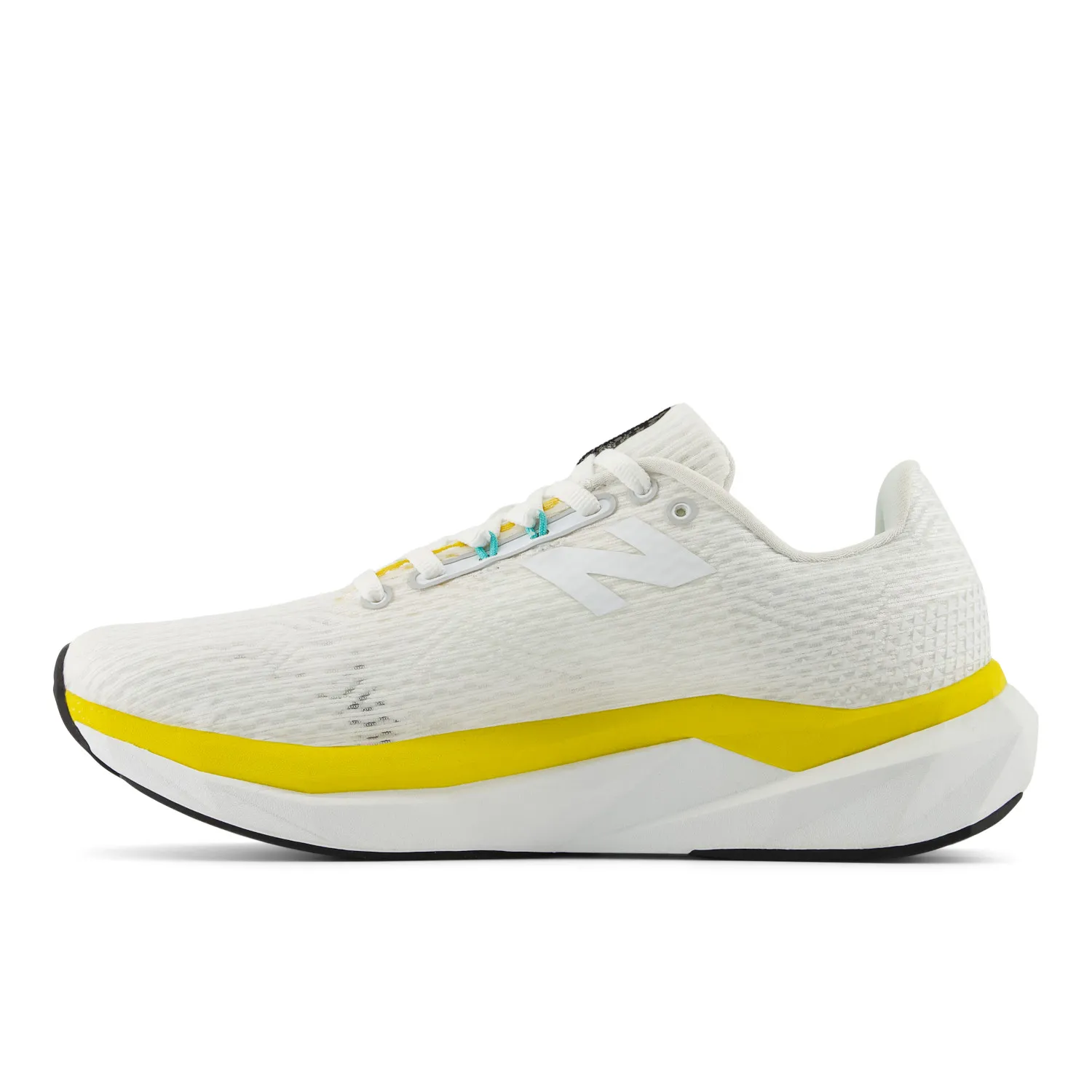 New Balance Women's Fuelcell Propel v5 White | Buy New Balance Women's Fuelcell Propel v5 White here | Outnorth