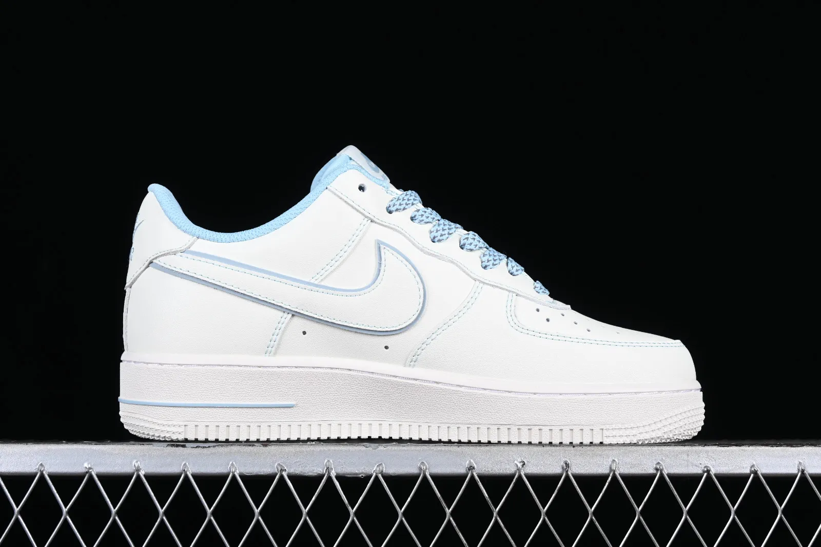 Nike Air Force 1 07 Low Beige White Ice Blue TB5636-122