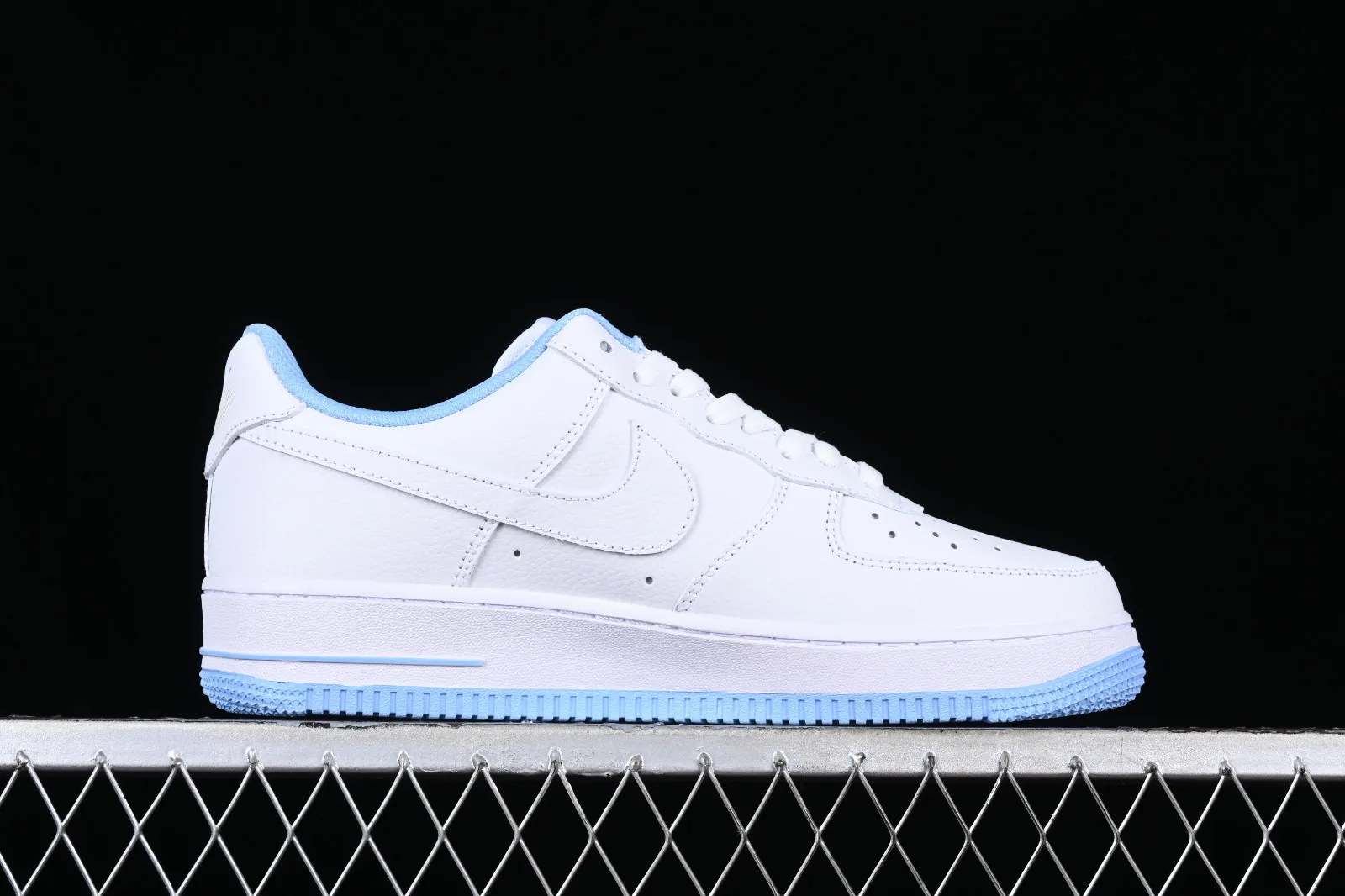 Nike Air Force 1 07 Low Light Blue White Gold DD1225-003