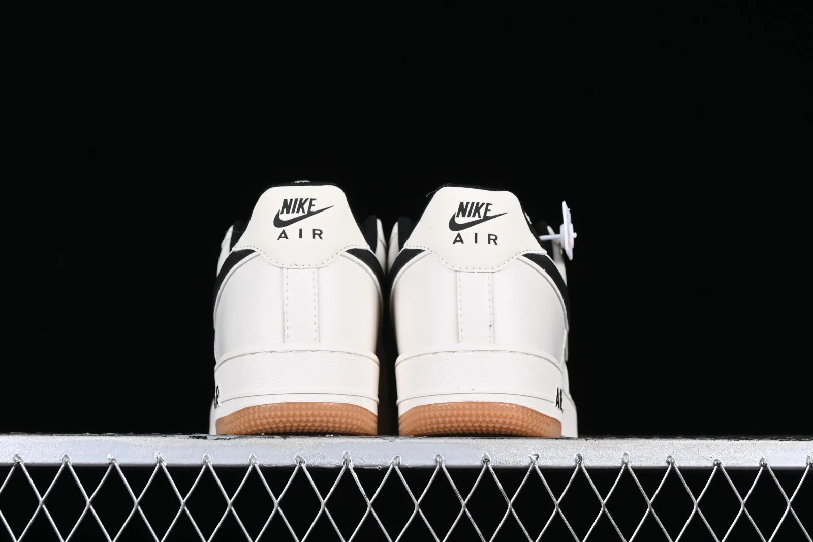 Nike Air Force 1 07 Low Off-White Black HD1689-101