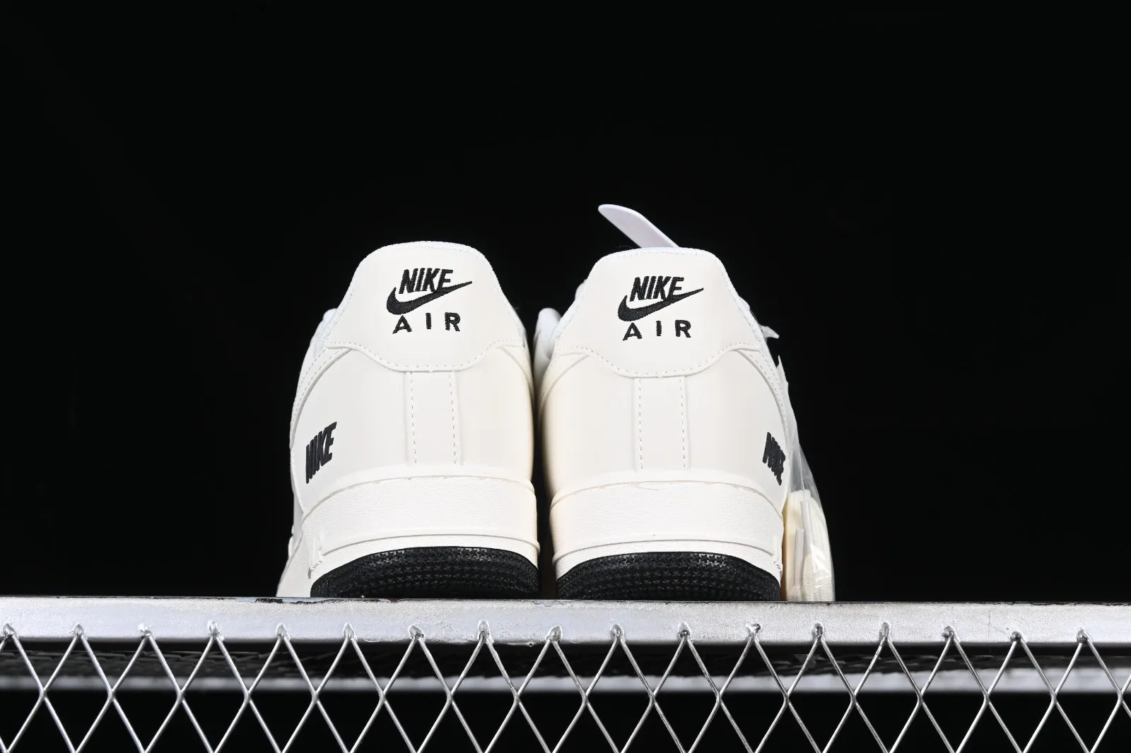 Nike Air Force 1 07 Low Off White Black TV2306-257