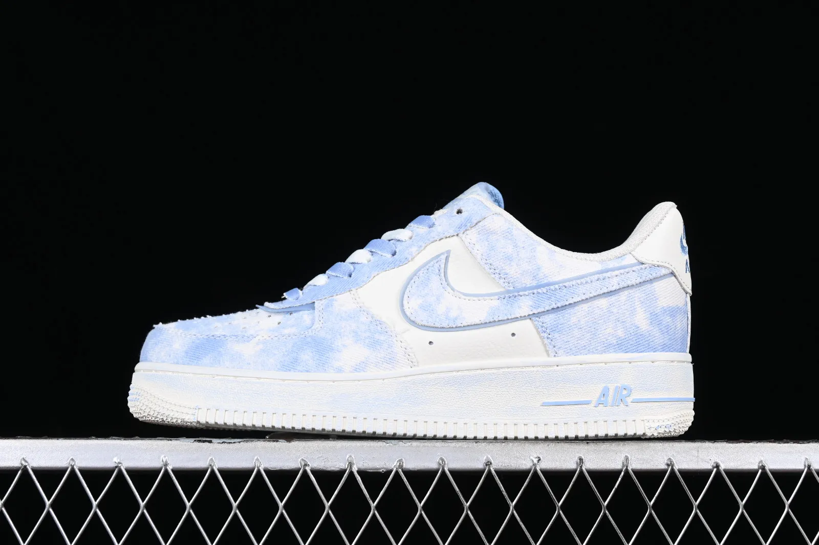 Nike Air Force 1 07 Low Peak Blue White FB0607-022