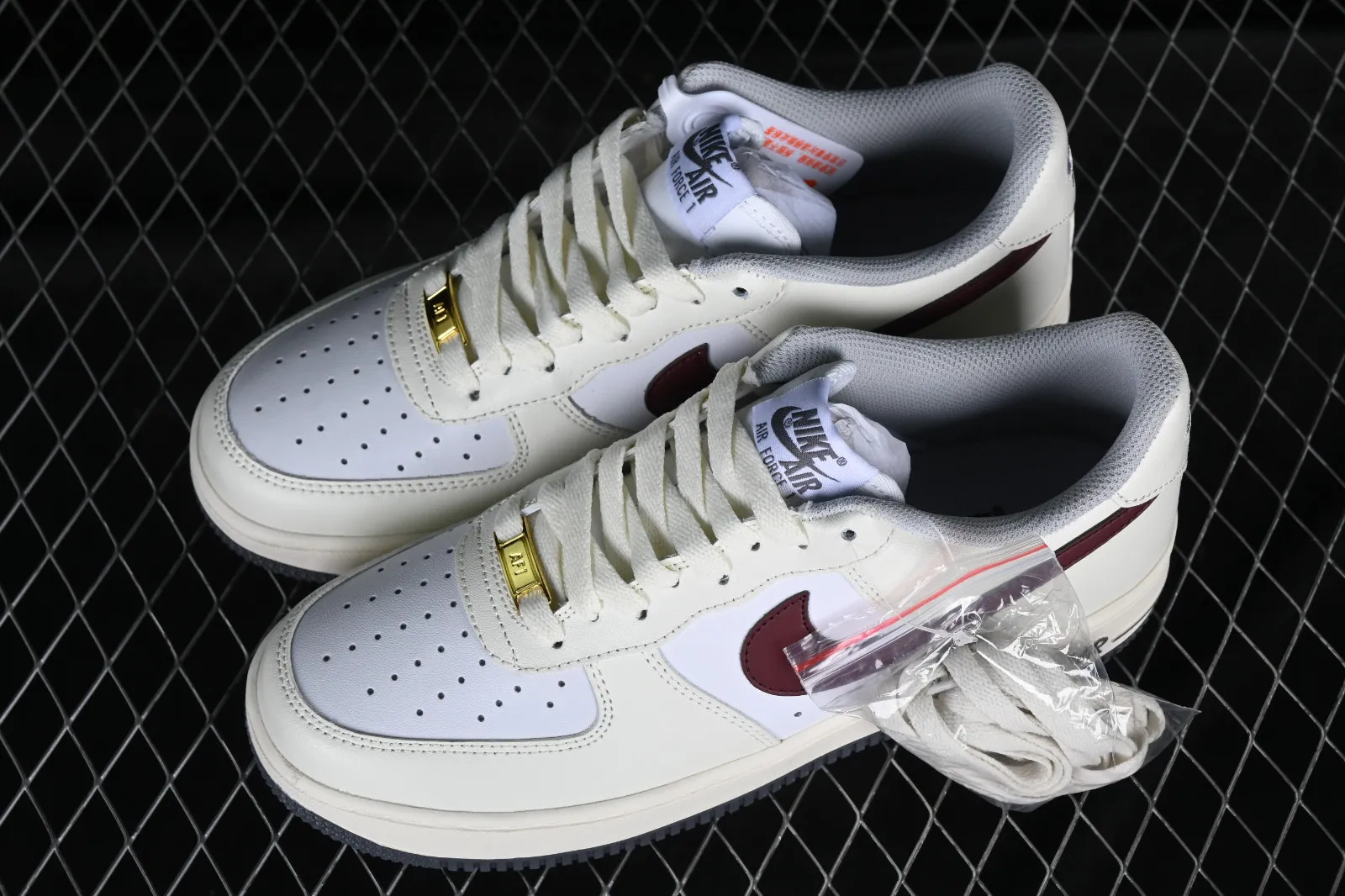 Nike Air Force 1 07 Low Rice White Dark Red Grey HH2322-022