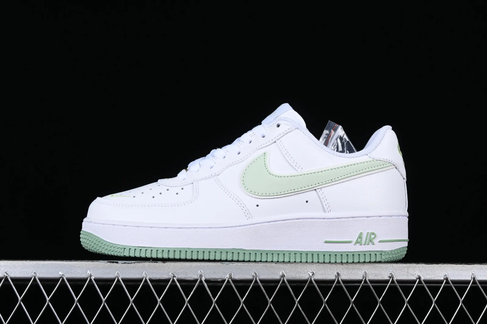 Nike Air Force 1 07 Low Swoosh White Light Green CV5696-968