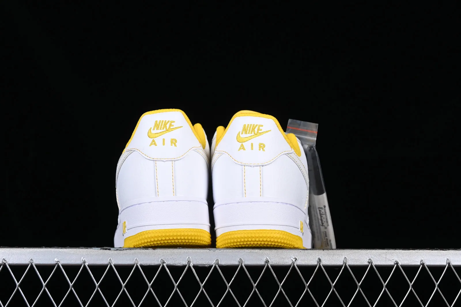 Nike Air Force 1 07 Low White Yellow MM3603-026