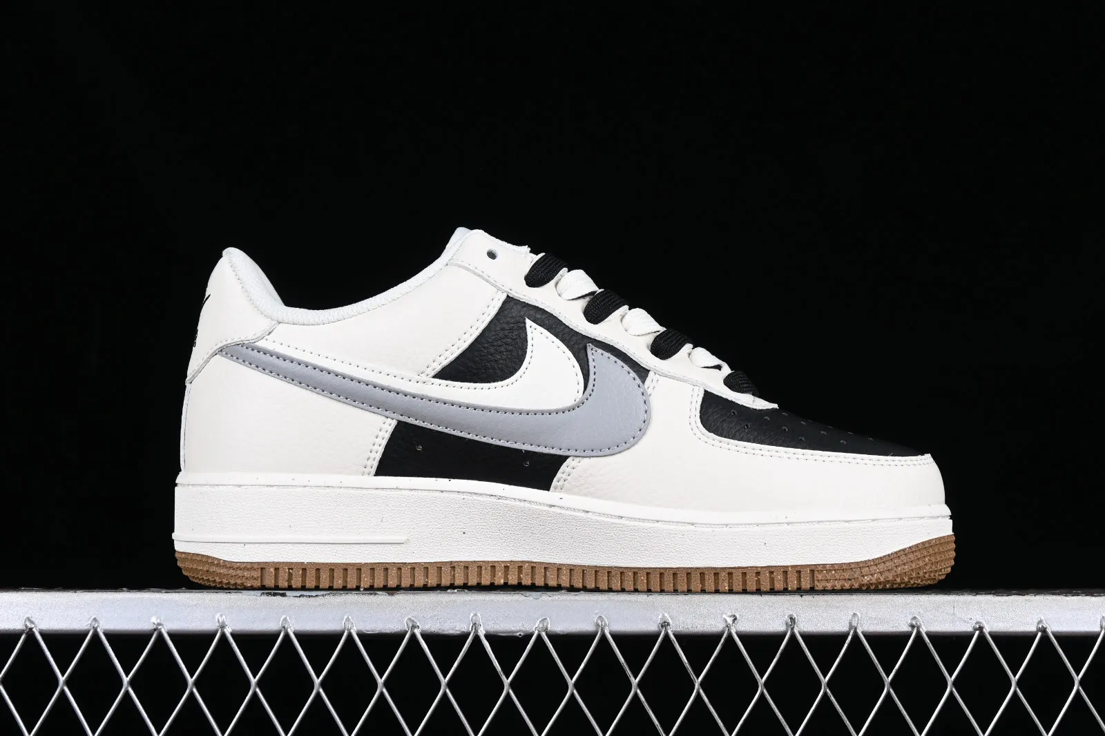 Nike Air Force 1 07 Rice White Grey Black Grey CC2569-077