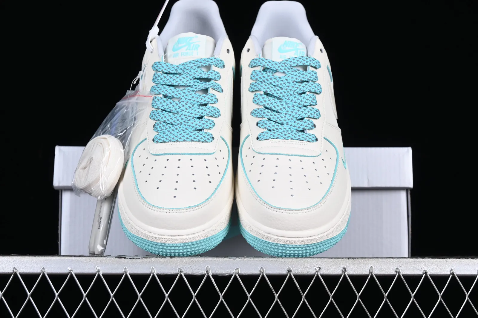 Nike Air Force 1 07 SU19 Rice White Sky Blue DD9915-655