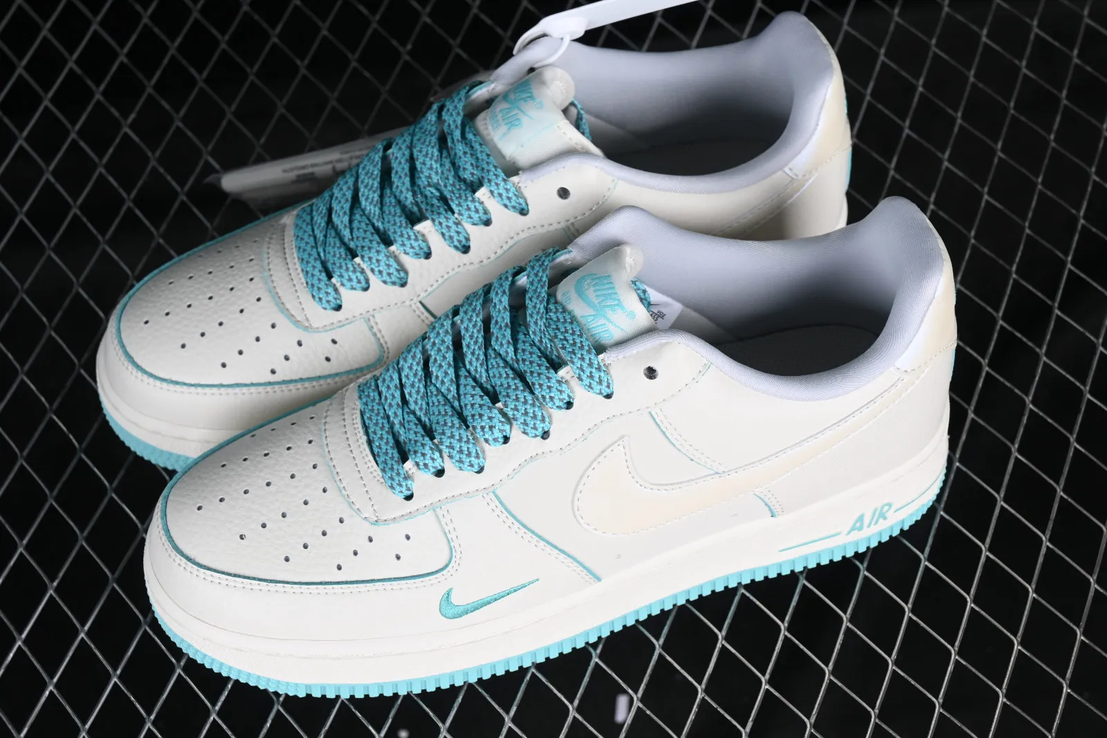 Nike Air Force 1 07 SU19 Rice White Sky Blue DD9915-655