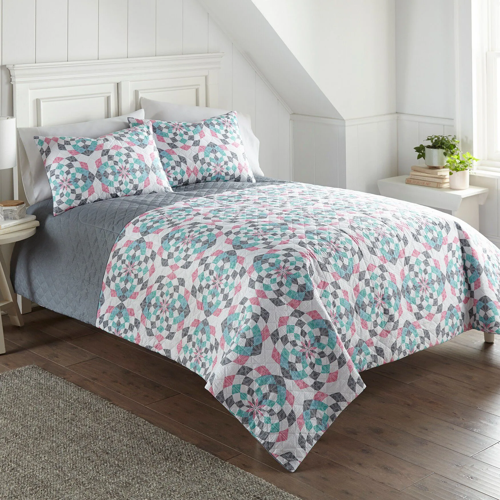 Seersucker Geo Design 6-in-1 Quilt Set