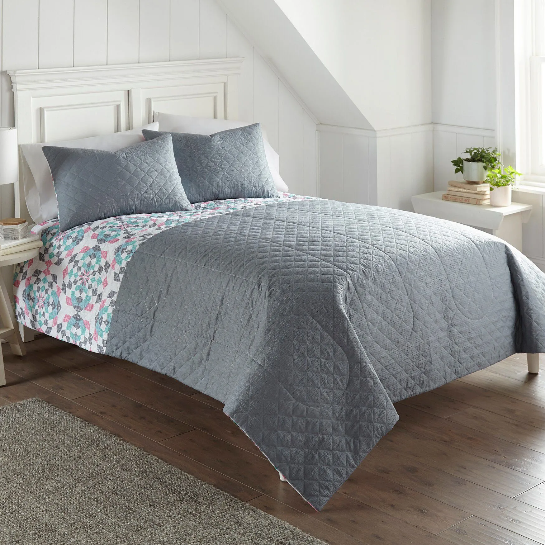 Seersucker Geo Design 6-in-1 Quilt Set