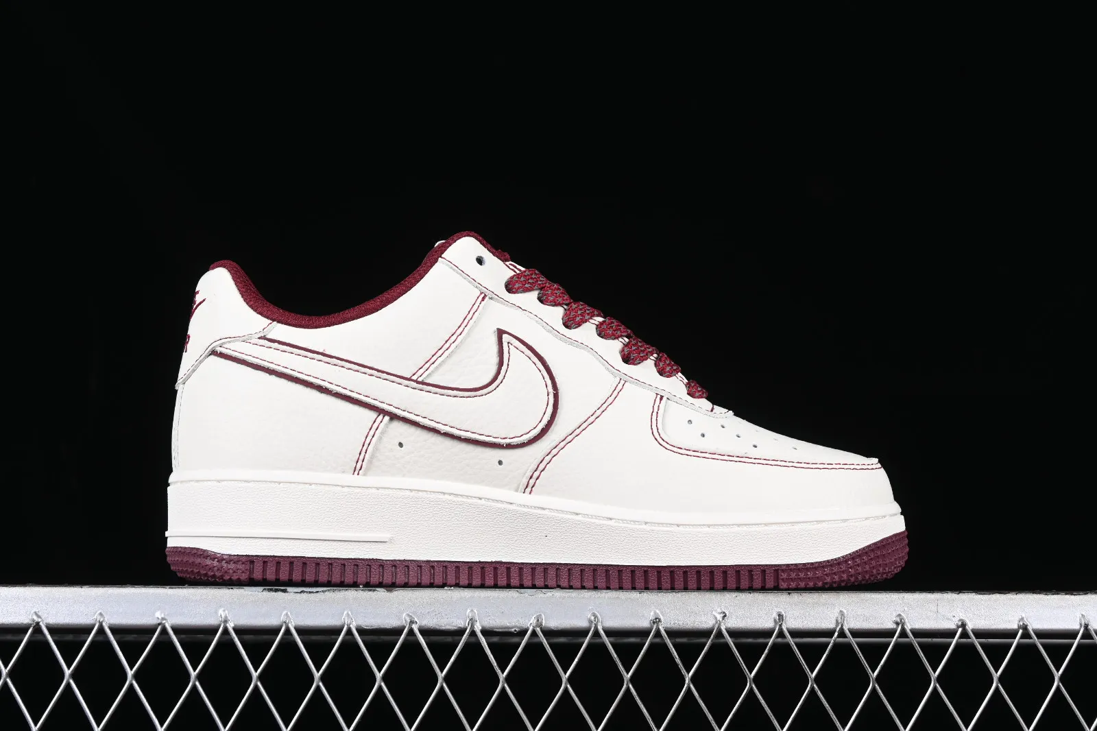 Stussy x Nike Air Force 1 Low Off White Dark Red UN1635-555