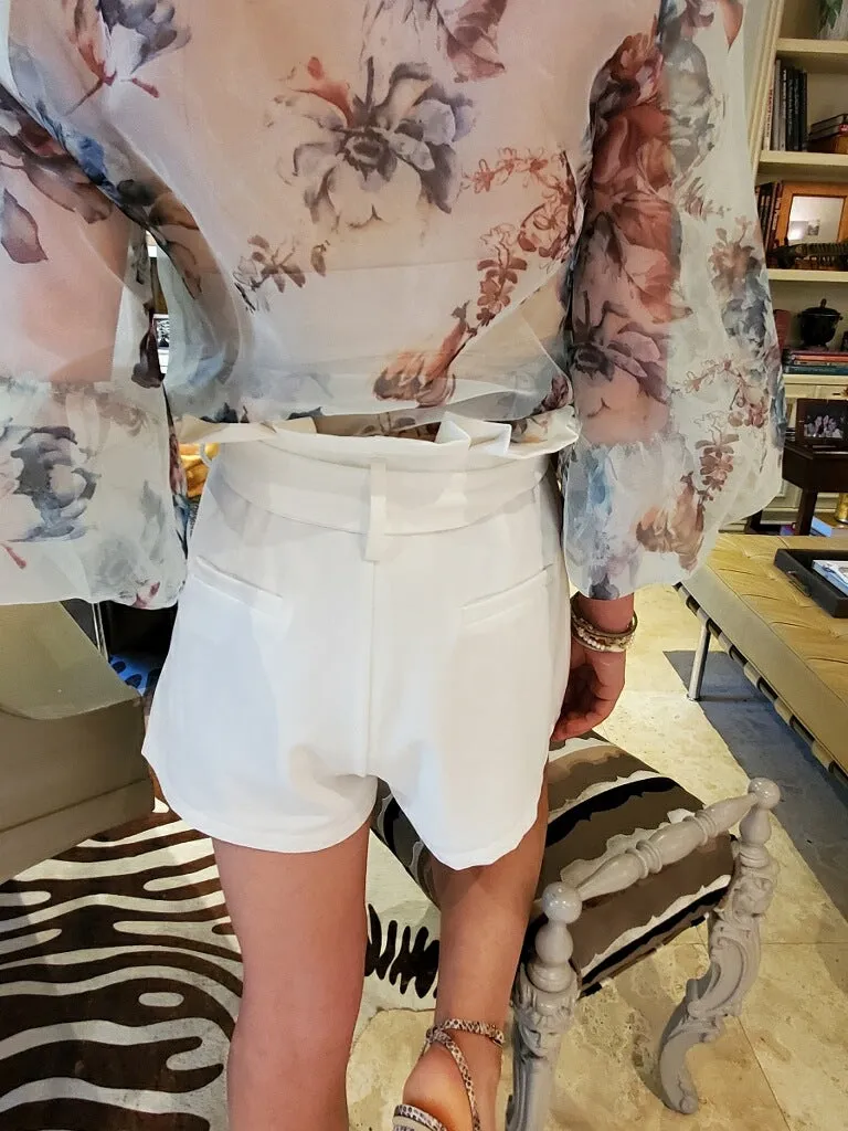 WHITE HIGH-WAISTED SHORTS